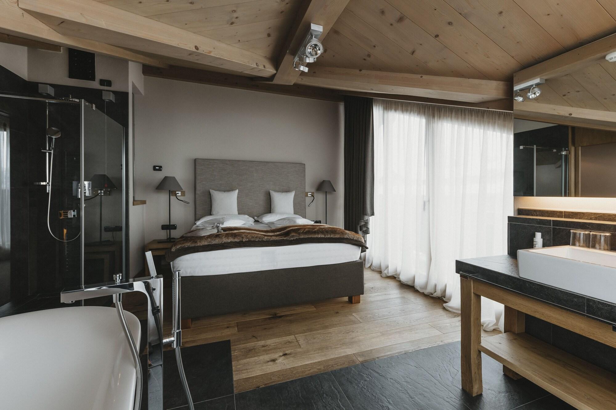 Eco & Wellness Boutique Hotel Sonne Livigno Exterior foto