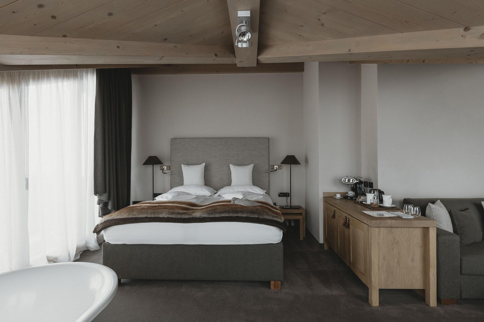 Eco & Wellness Boutique Hotel Sonne Livigno Exterior foto